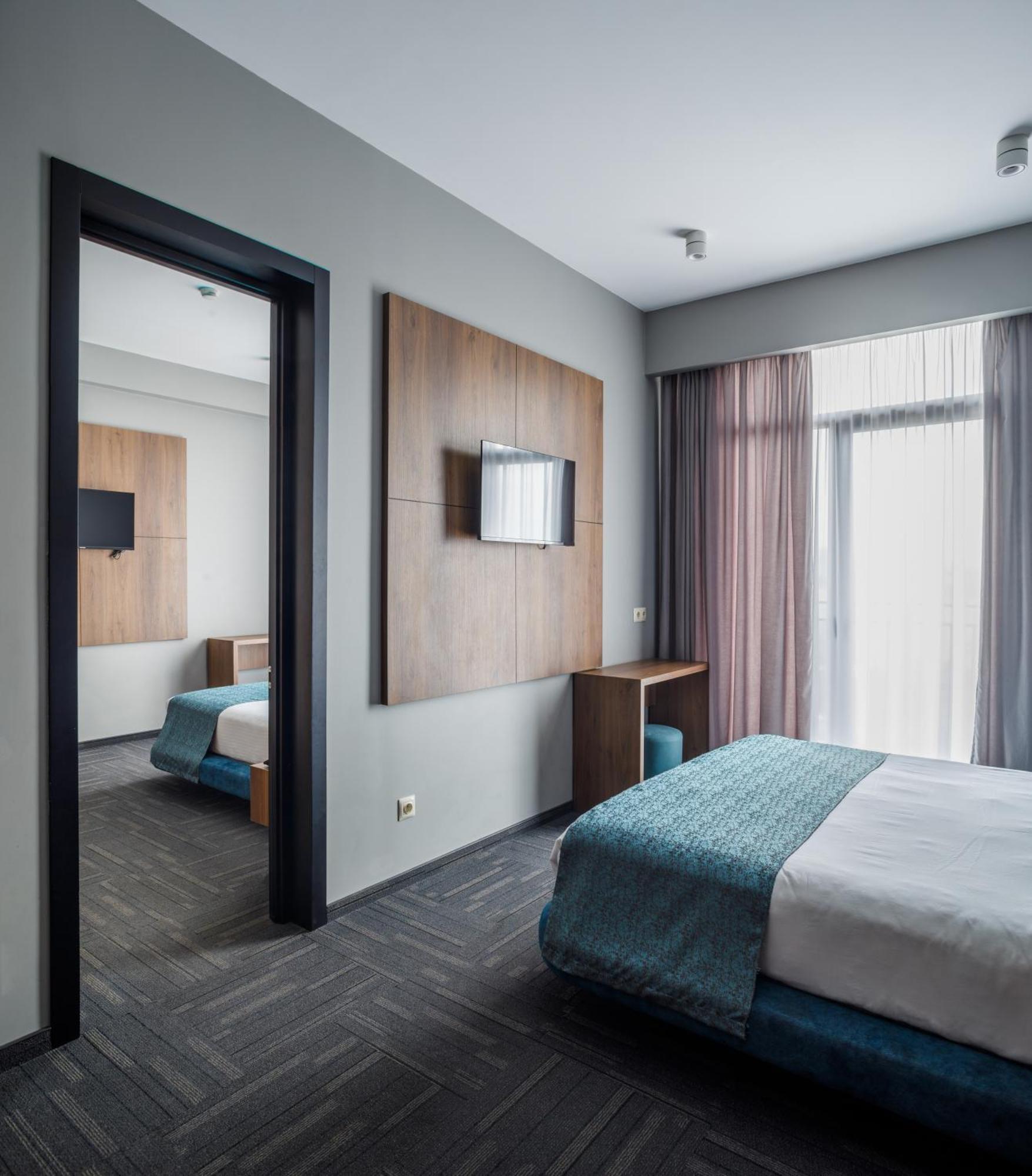 Address Inn Tbilisi Phòng bức ảnh